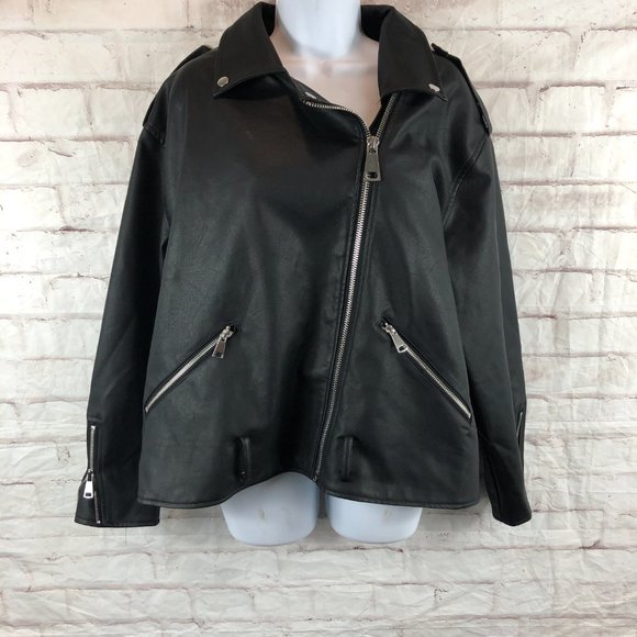 Missguided + Black Biker Jacket - Picture 4 of 9